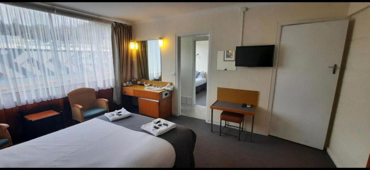 Mt Lyell Motor Inn Queenstown Esterno foto