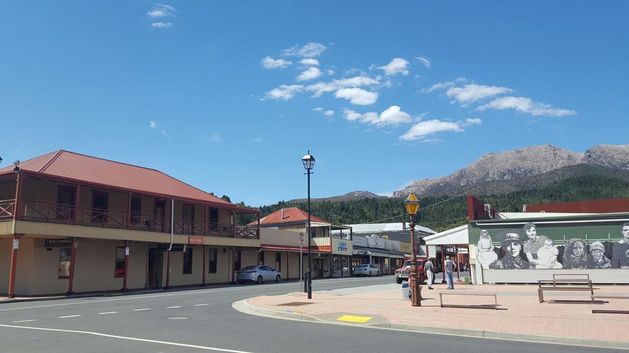 Mt Lyell Motor Inn Queenstown Esterno foto