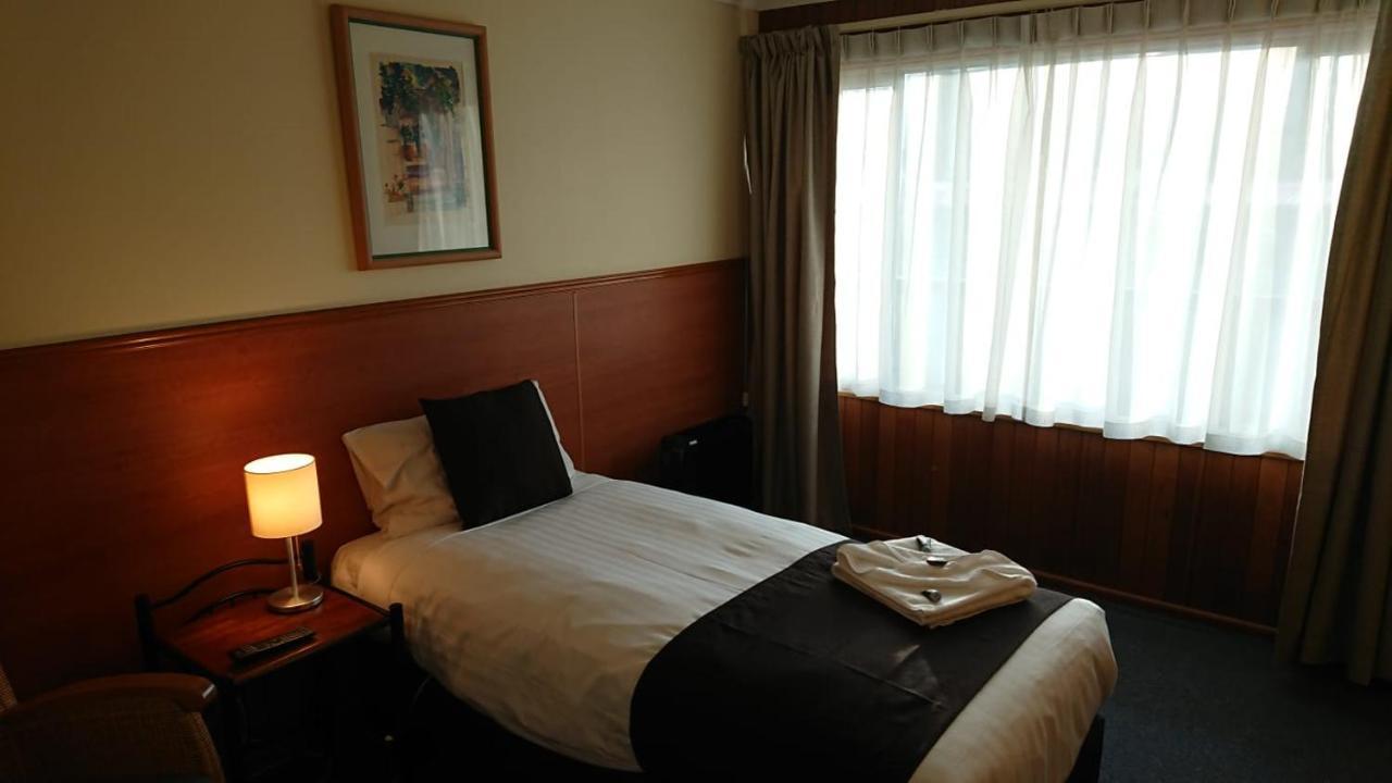 Mt Lyell Motor Inn Queenstown Esterno foto